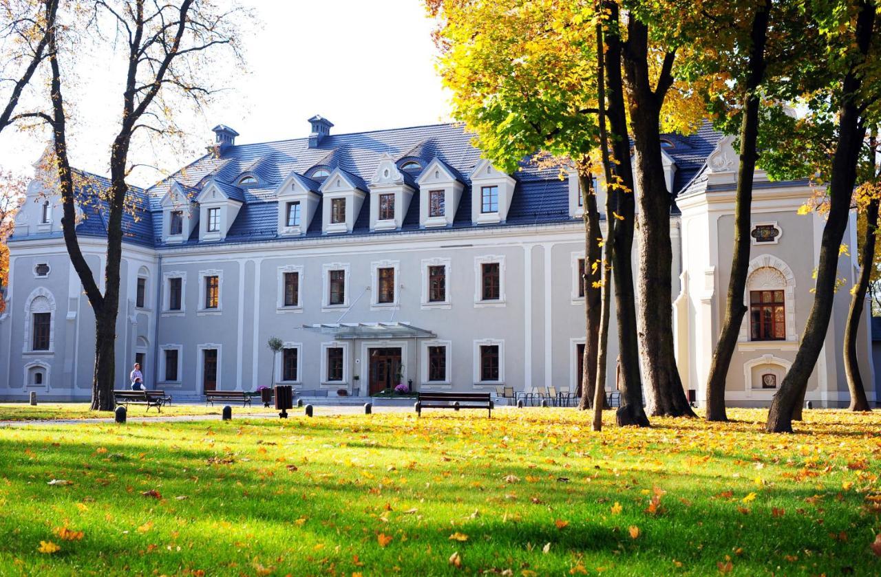 Hotel Zamek Lubliniec Exterior photo